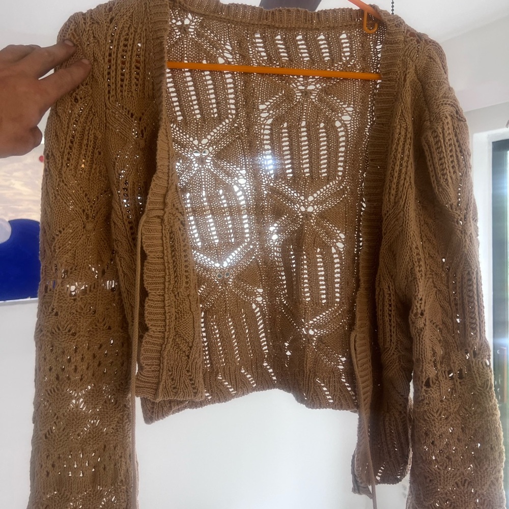 Zara Women's Tan Knit Sweater